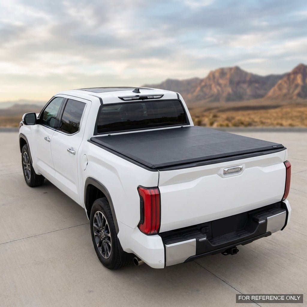 2022-2026 Toyota Tundra 5.5 Ft Bed Lock & Roll-Up Tonneau Cover
