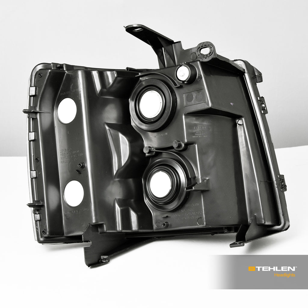 2007-2014 Chevrolet Silverado Crystal Headlights No Amber - Black
